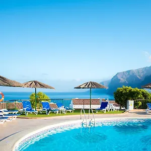 Ona Rosas Apartahotel