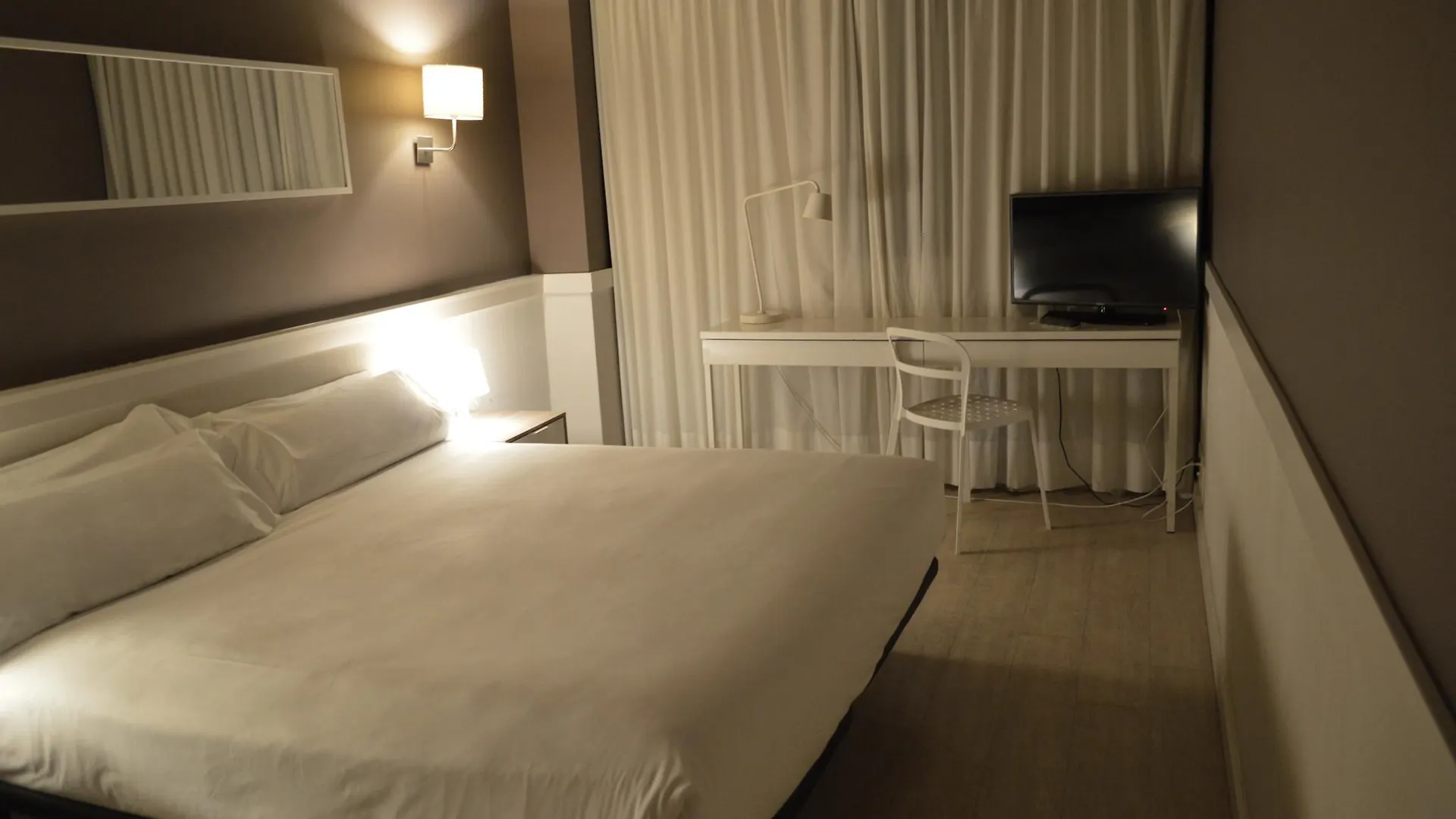 Hotell Paral-Lel Barcelona